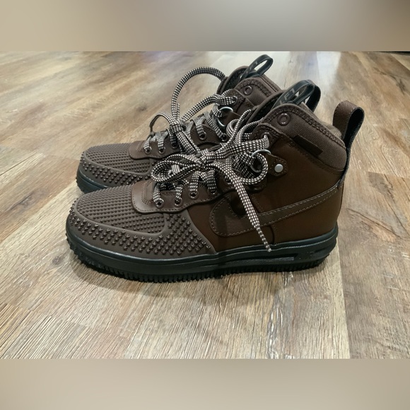 nike duck boots 2019